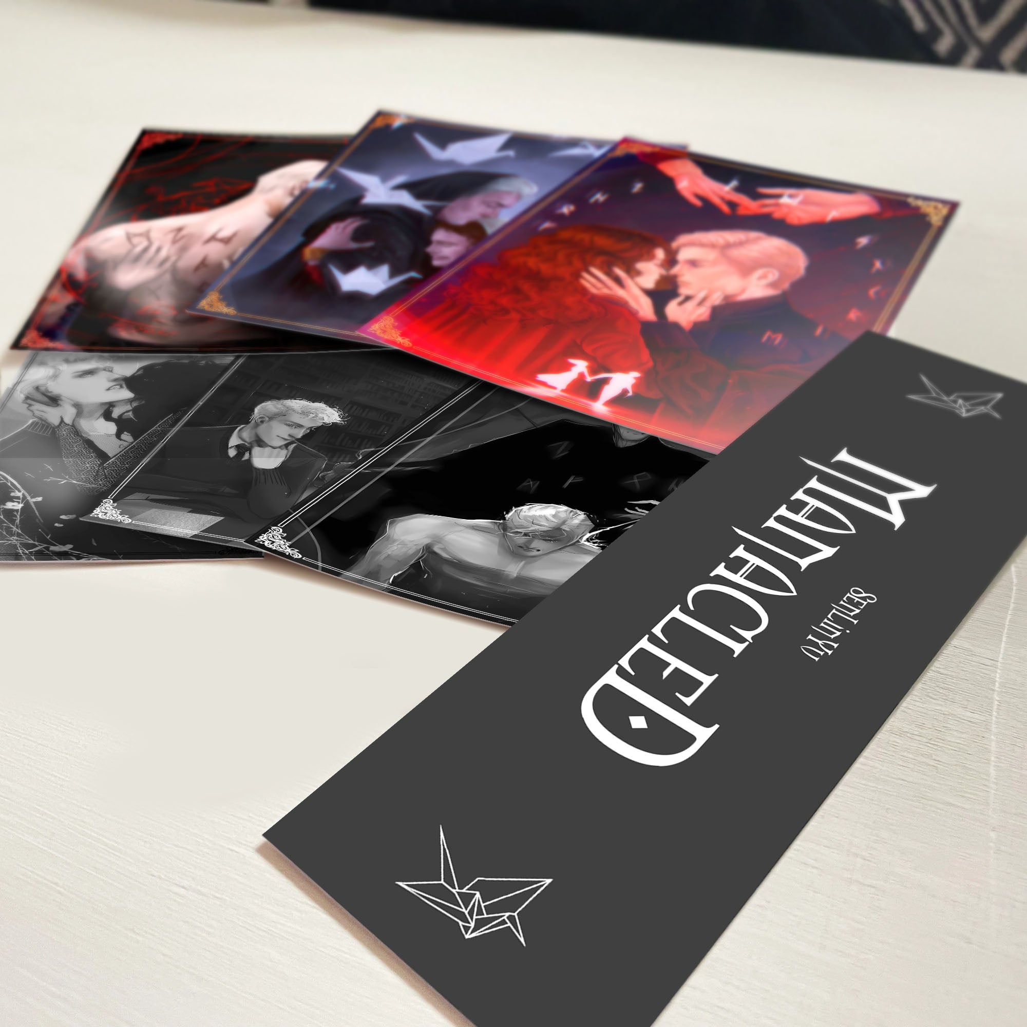 Manacled Book – Complete 3-Book Set by Senlinyu | Collector’s Fanfiction Edition | Posters & Bookmarks Included